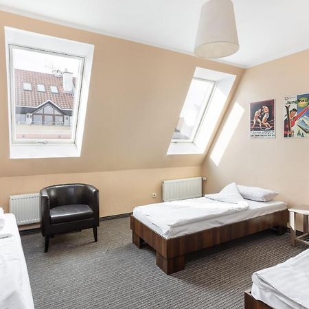 Shick Hostel 弗罗茨瓦夫 外观 照片