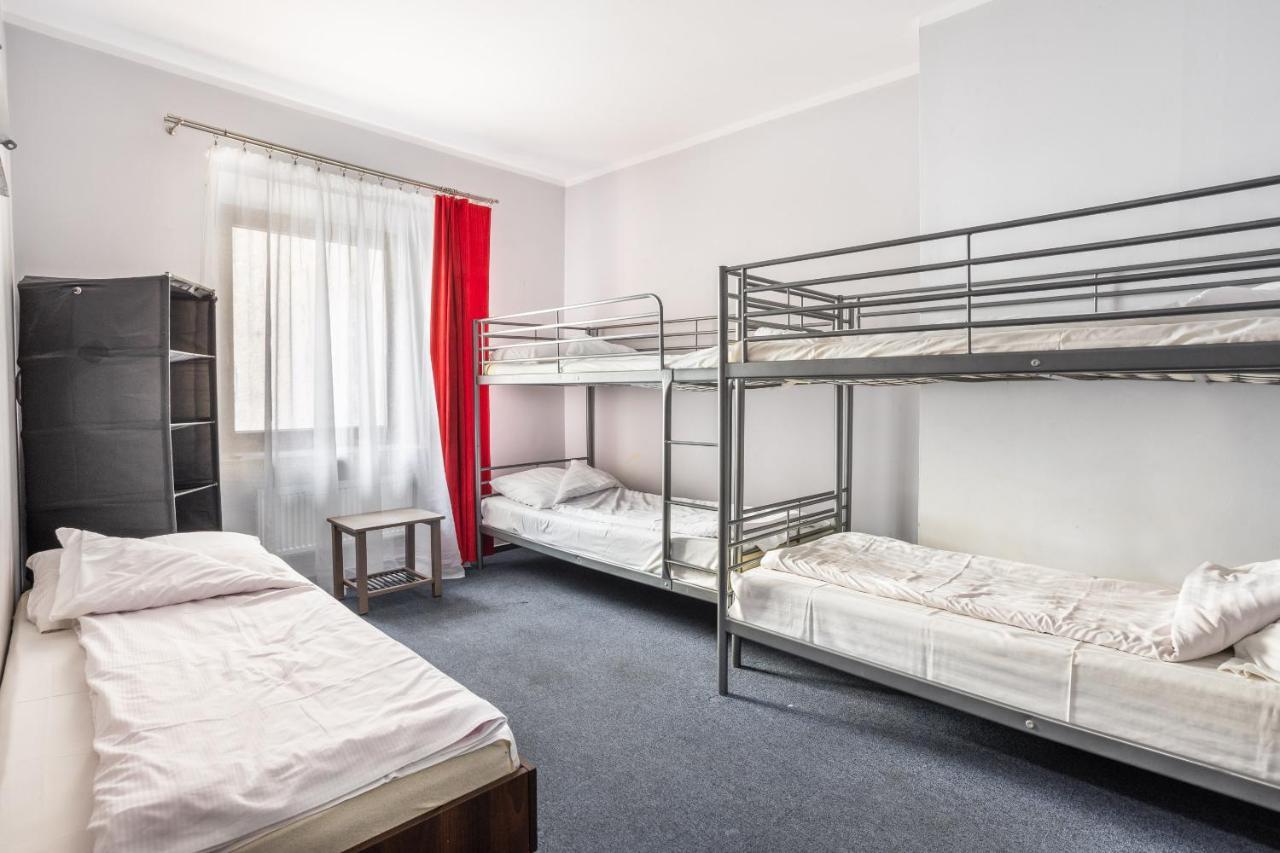 Shick Hostel 弗罗茨瓦夫 外观 照片