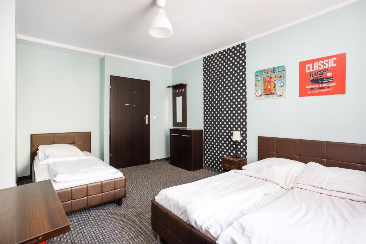 Shick Hostel 弗罗茨瓦夫 外观 照片