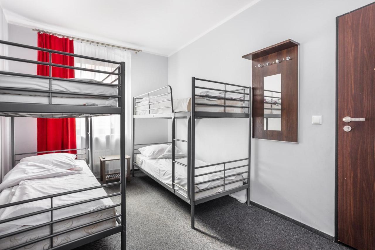 Shick Hostel 弗罗茨瓦夫 外观 照片