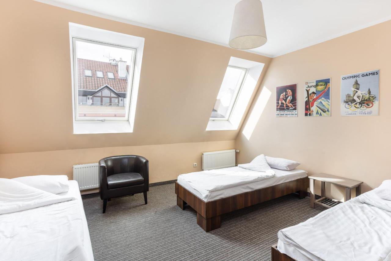 Shick Hostel 弗罗茨瓦夫 外观 照片