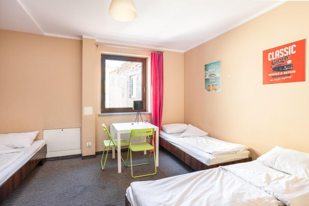 Shick Hostel 弗罗茨瓦夫 外观 照片